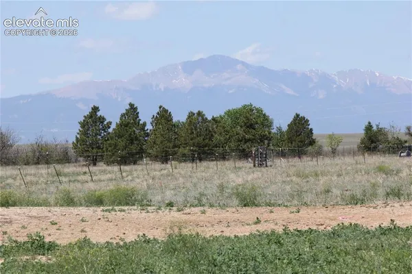 $250,000 | 6060 Coyote Lane, Peyton, CO 80831