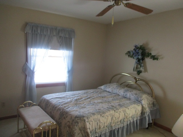 475 South Center Street Waterloo, IN 46793 - Photo 9 of 11 Gallery Image 9