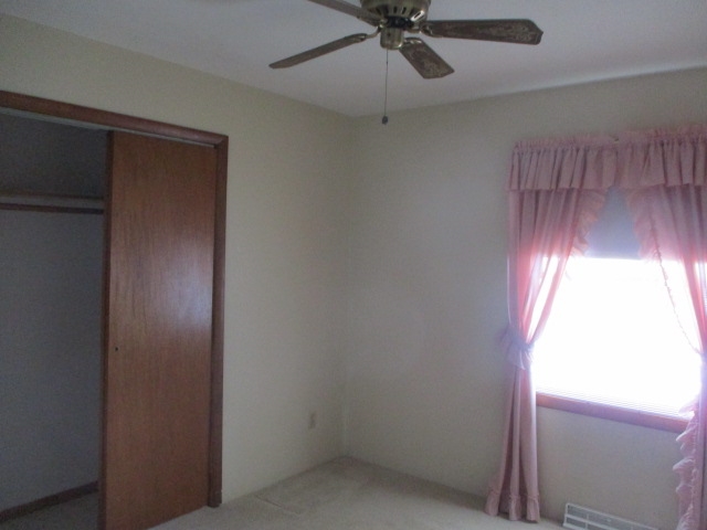 475 South Center Street Waterloo, IN 46793 - Photo 10 of 11 Gallery Image 10