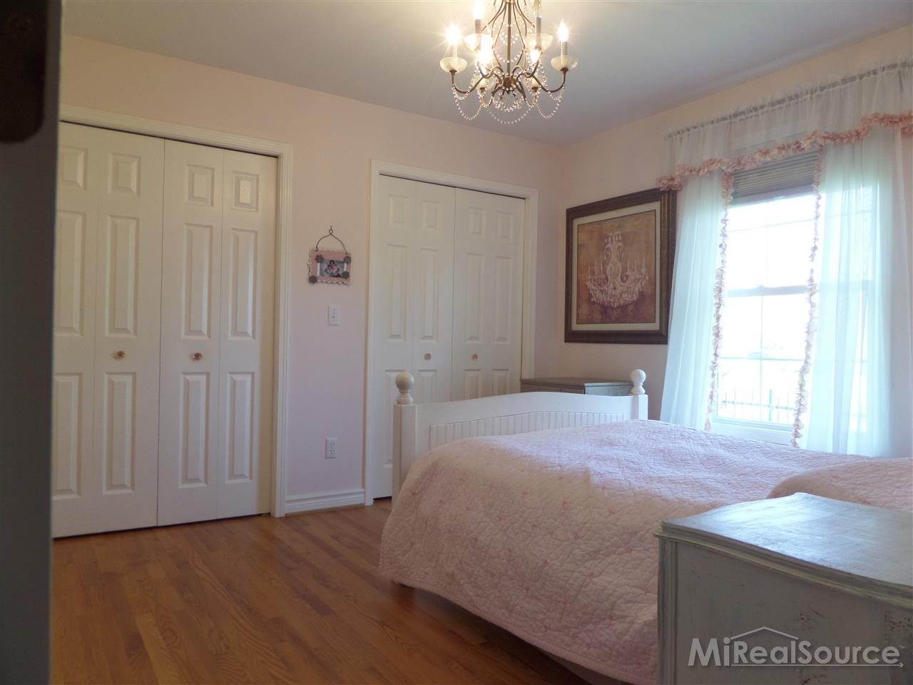 2434 River Road St. Clair, MI 48079 - Photo 15 of 26 31193633-14.JPG