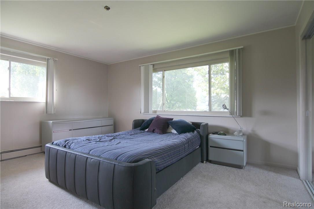 39731 Tyler Road Belleville, MI 48111 - Photo 24 of 29 Tyler Rd Upper Bedroom 1.jpg