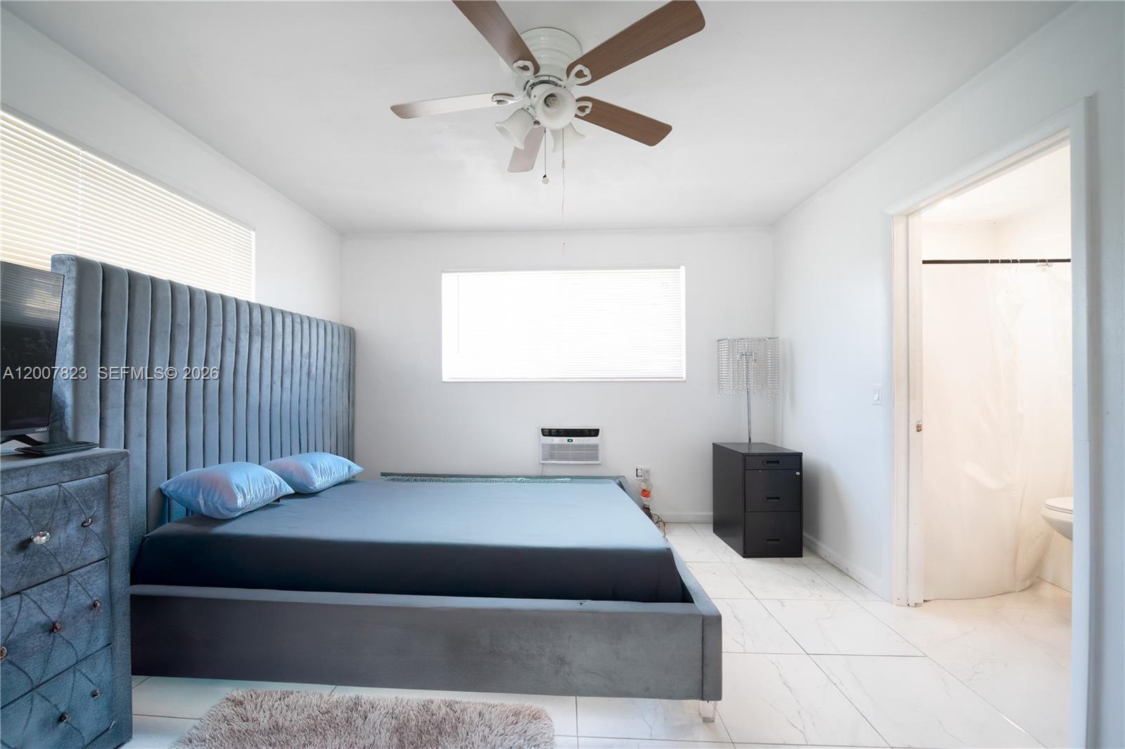 2406 Northwest 67th Street Miami, FL 33147 - Photo 17 of 36