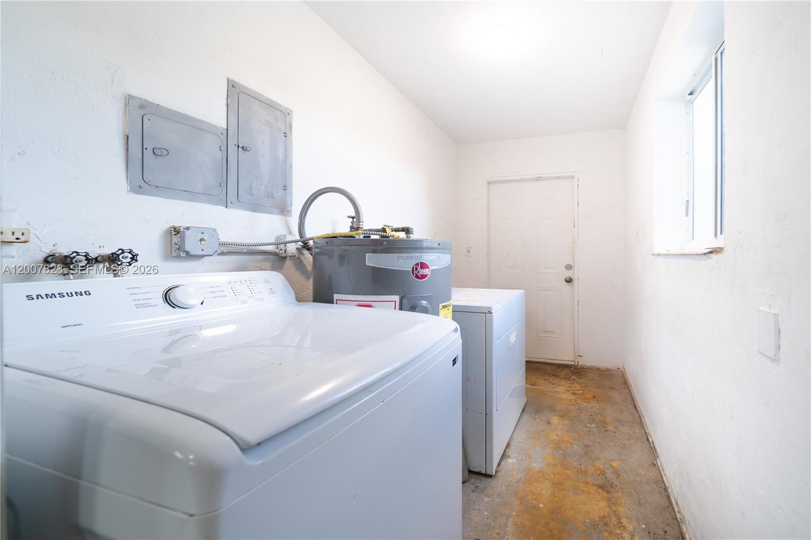 2406 Northwest 67th Street Miami, FL 33147 - Photo 24 of 36