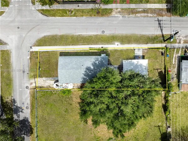 $675,000 | 2406 Northwest 67th Street, Miami, FL 33147