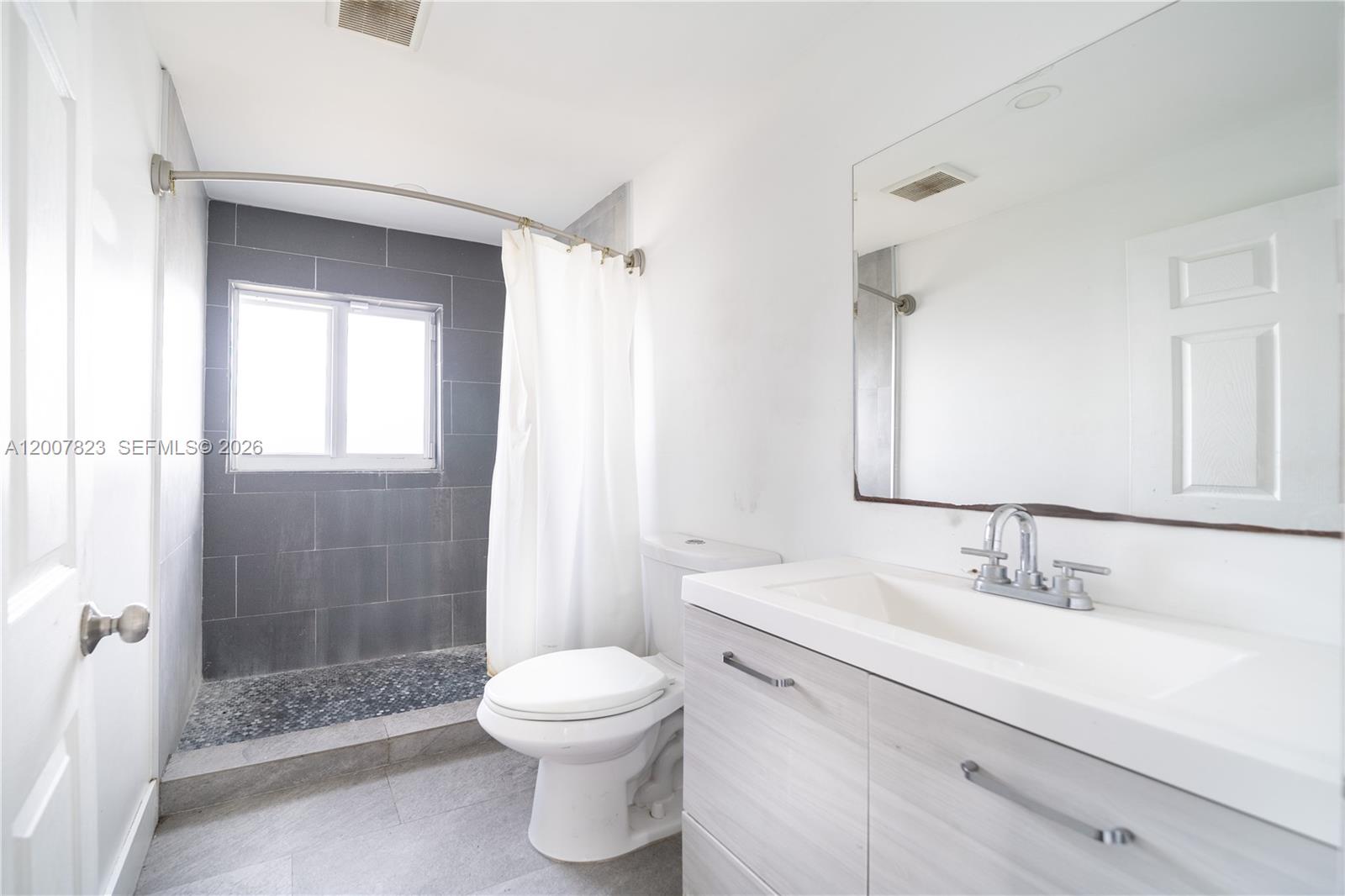 2406 Northwest 67th Street Miami, FL 33147 - Photo 34 of 36