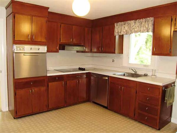 88 Dascomb Road Andover, MA 01810 - Photo 5 of 15 Gallery Image 5