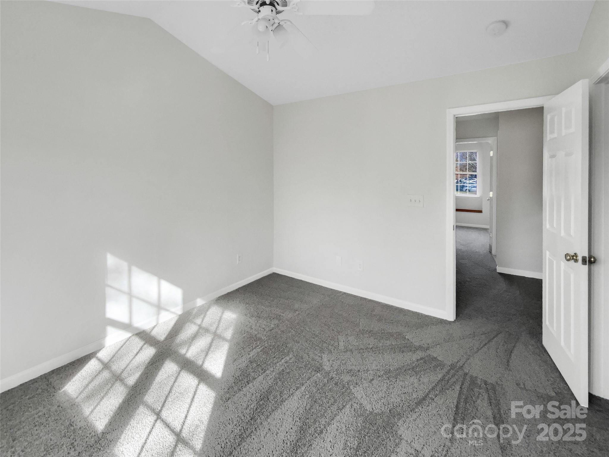 10840 Holly Ridge Boulevard Charlotte, NC 28216 - Photo 11 of 17