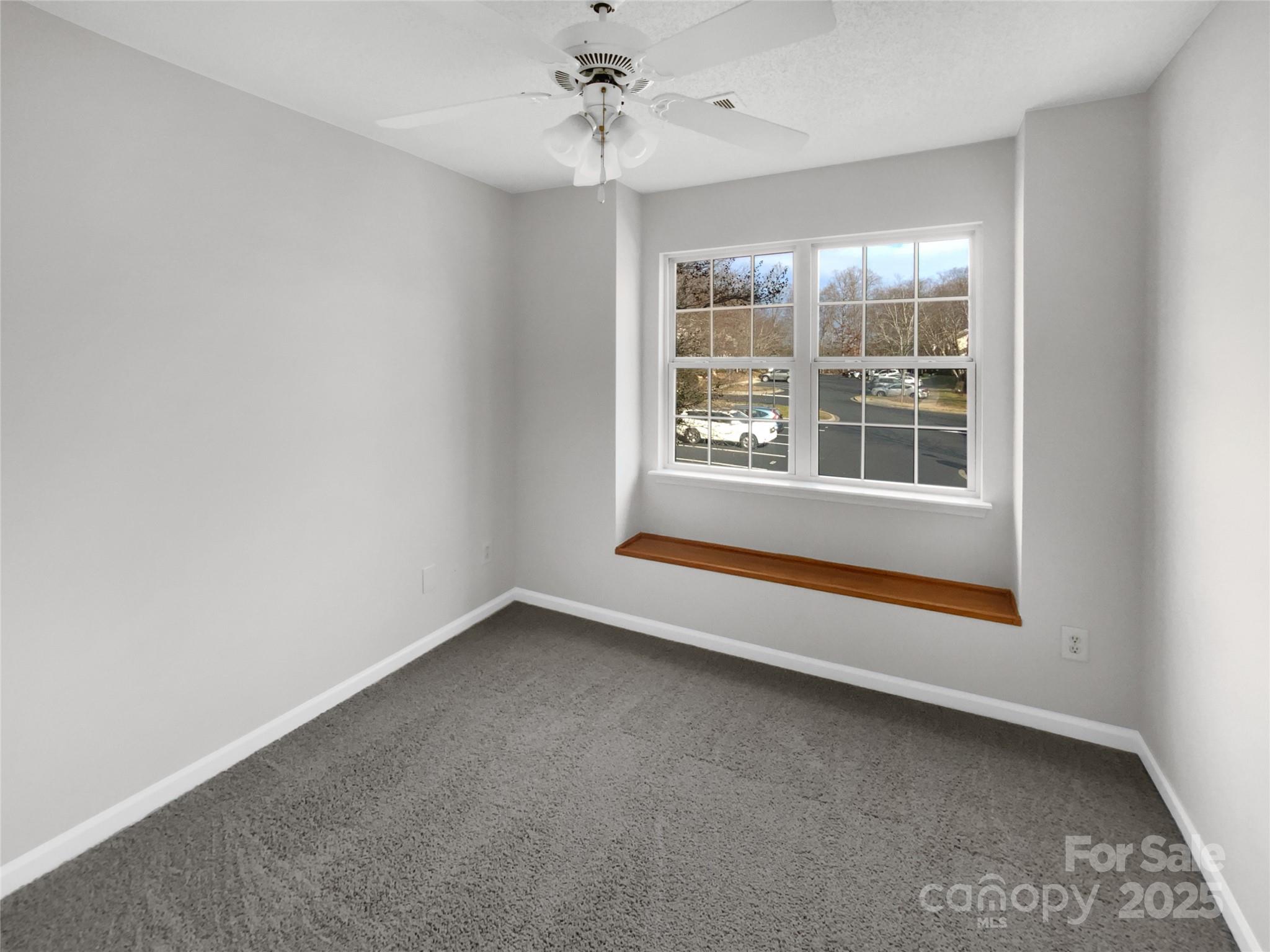 10840 Holly Ridge Boulevard Charlotte, NC 28216 - Photo 13 of 17