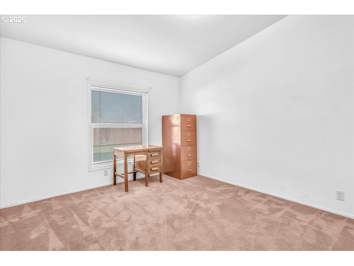 1949 Southeast Palmquist Road, Unit 121 Gresham, OR 97080 - Photo 25 of 31