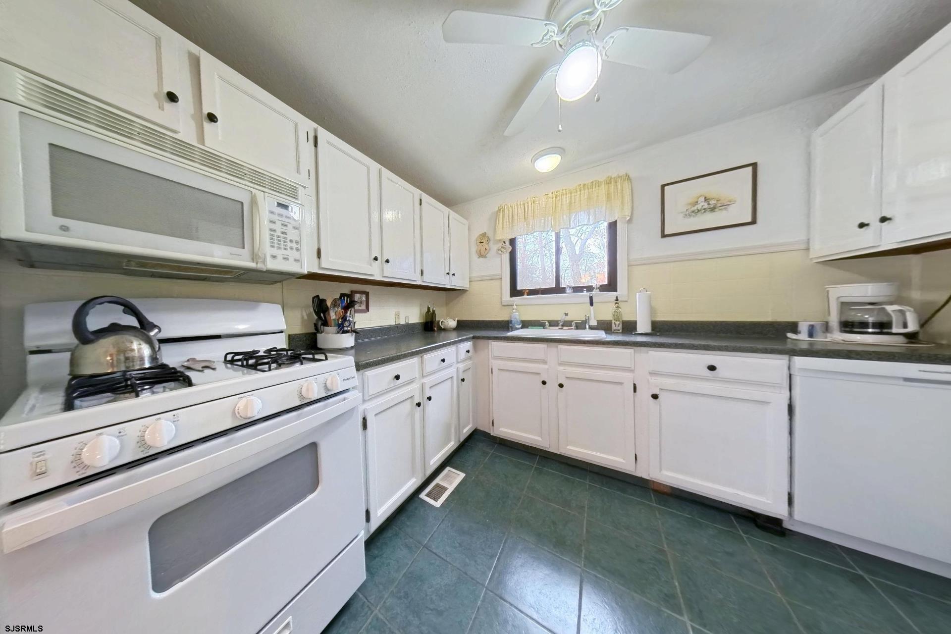 246 Old River Road Mays Landing, NJ 08330 - Photo 26 of 53