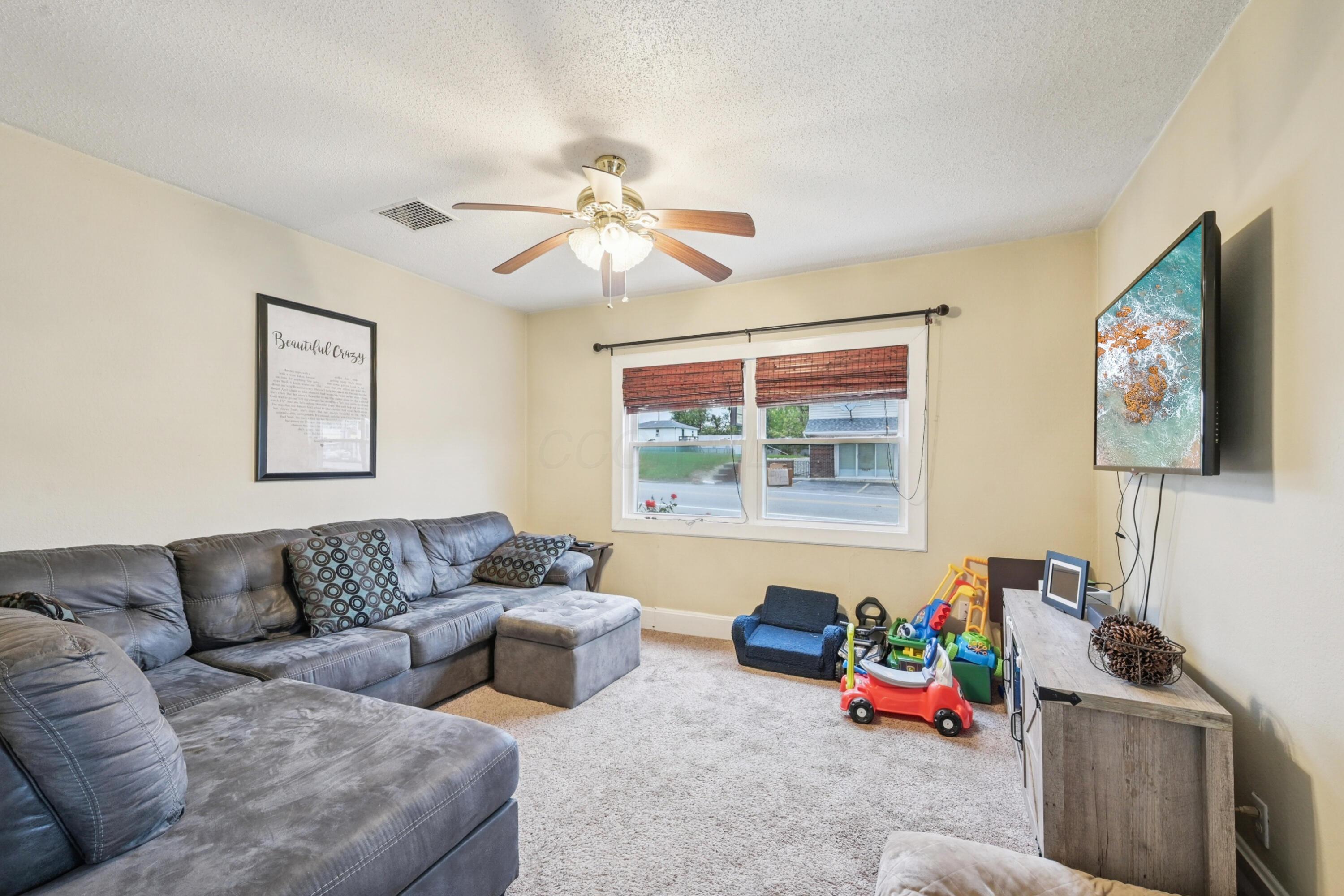 81 West Clark Street Springfield, OH 45502 - Photo 11 of 48 11-print-W Clark St-S1610-007