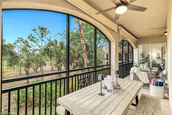 $899,000 | 9097 Cherry Oaks Trail, Unit 201, Naples, FL 34114