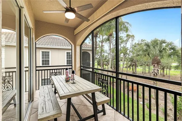 $899,000 | 9097 Cherry Oaks Trail, Unit 201, Naples, FL 34114