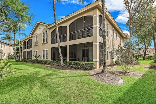 $899,000 | 9097 Cherry Oaks Trail, Unit 201, Naples, FL 34114