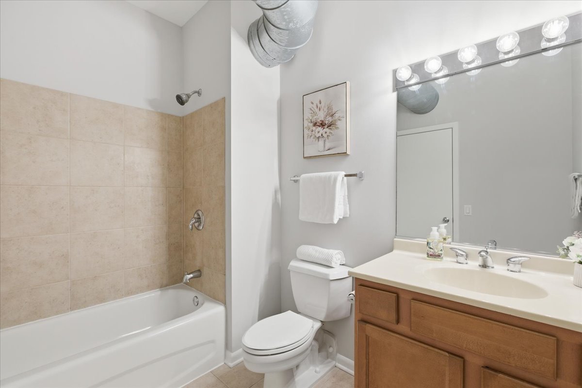 1200 West Monroe Street, Unit 716 Chicago, IL 60607 - Photo 14 of 19