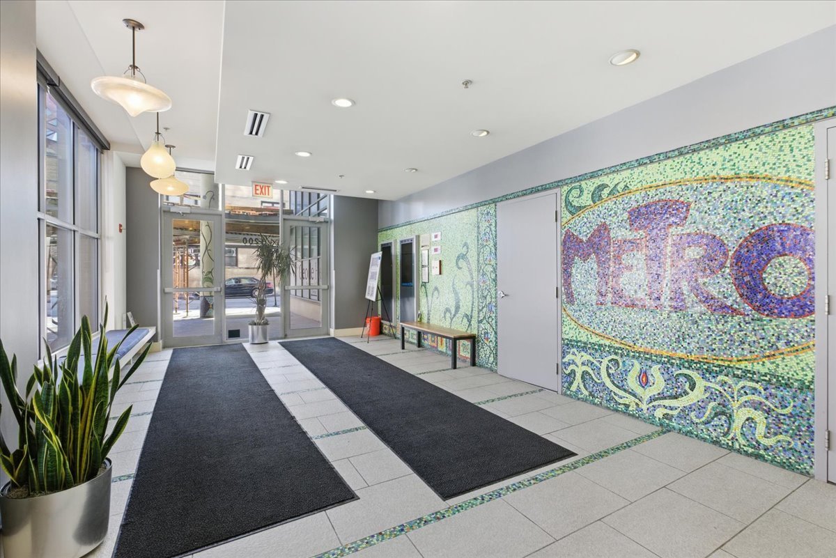 1200 West Monroe Street, Unit 716 Chicago, IL 60607 - Photo 15 of 19