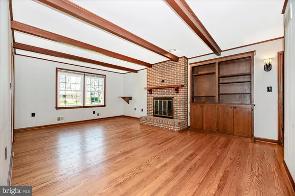 $658,000 | 8234 Glendale Drive, Frederick, MD 21702