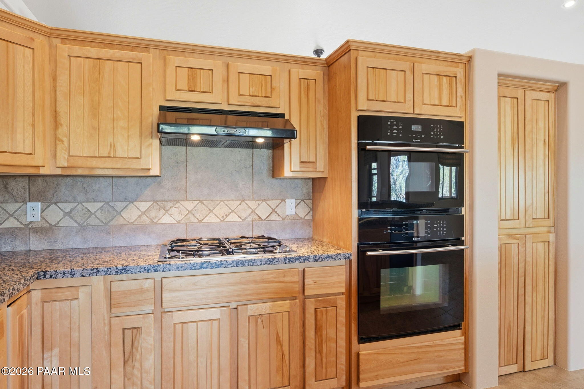 5625 Deer Spring Place Prescott, AZ 86305 - Photo 10 of 58 11-Kitchen