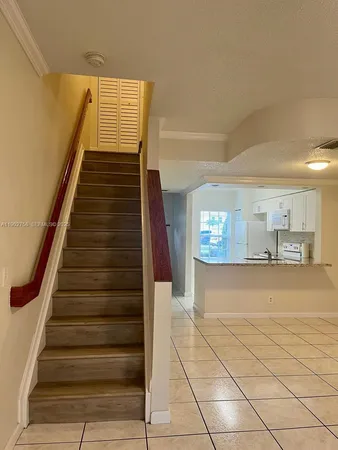a view of entryway and hall