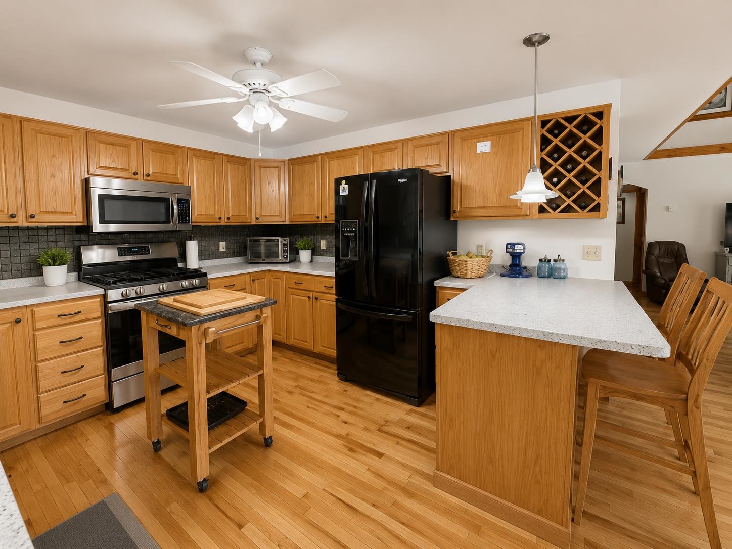 97 Jason Avenue Jefferson, NH 03583 - Photo 5 of 28 Gallery Image 5