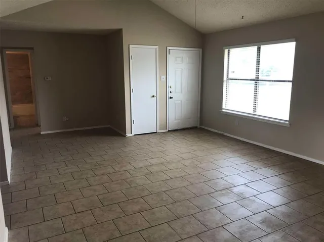 $1,450 | 1129 Suburban Street, Unit 1131, Cedar Hill, TX 75104