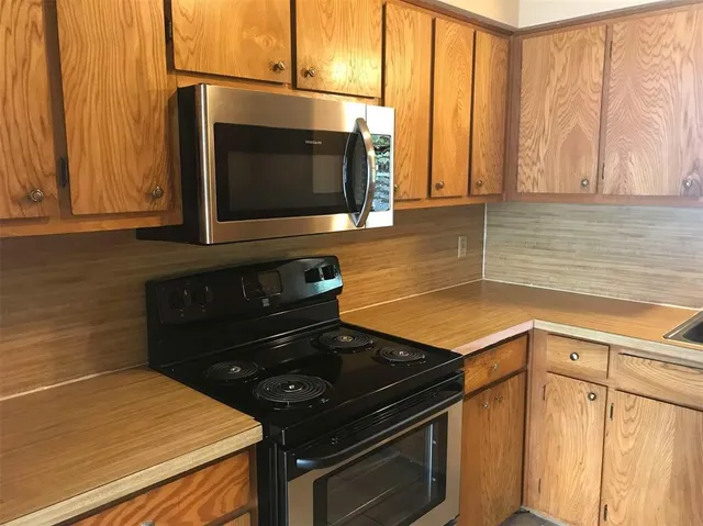 $1,450 | 1129 Suburban Street, Unit 1131, Cedar Hill, TX 75104