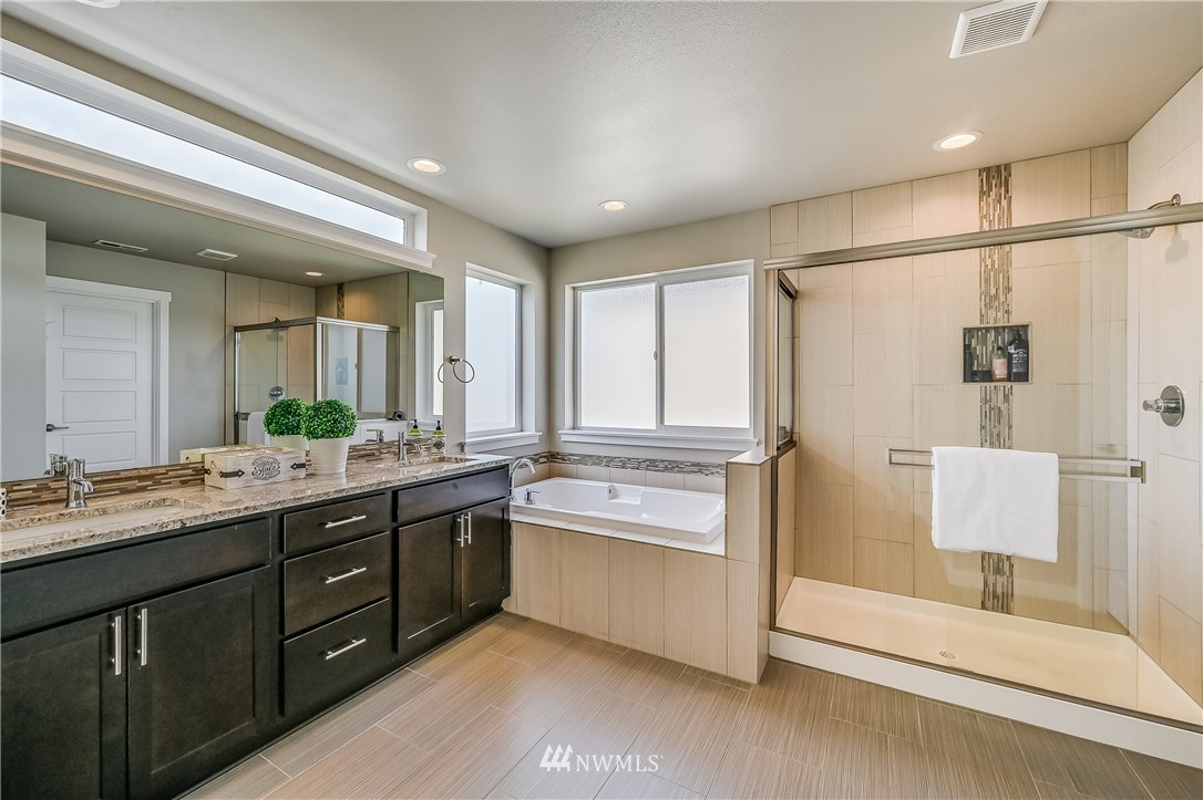 3702 193rd Place Southeast Bothell, WA 98012 - Photo 18 of 30