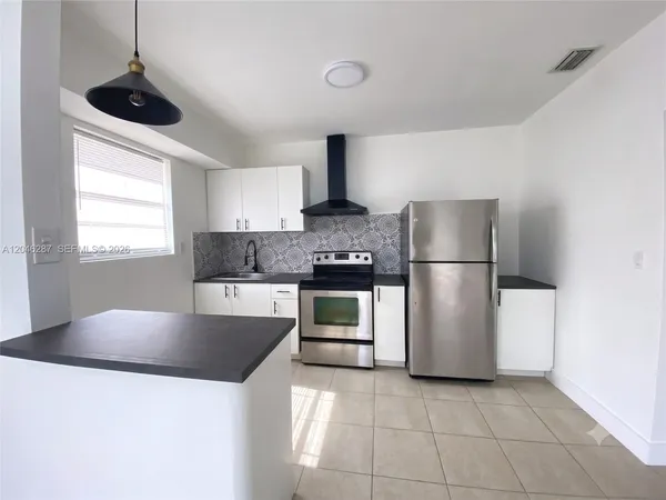 $1,600 | 120 Northeast 55th Street, Unit 5, Miami, FL 33137