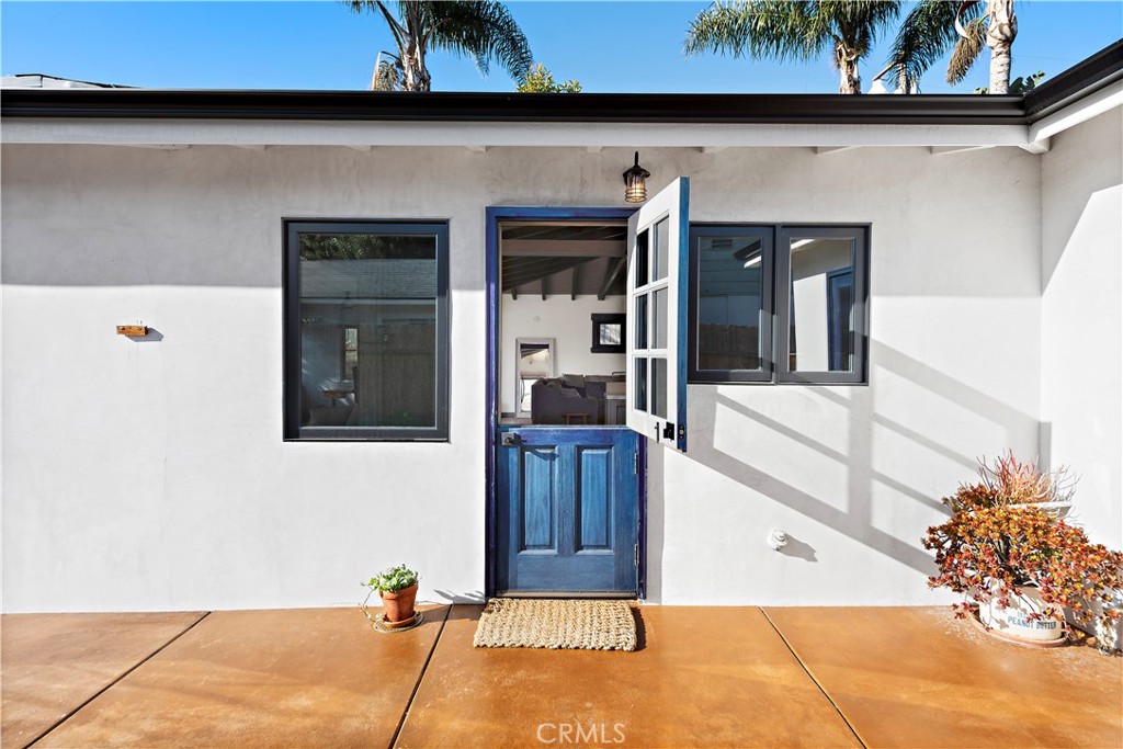 1209 C. Toledo San Clemente, CA 92672 - Photo 33 of 55 a view of entrance gate of the house
