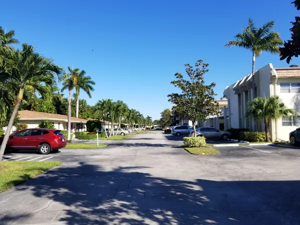 $1,600 | 638 Snug Harbor Drive, Unit E4, Boynton Beach, FL 33435