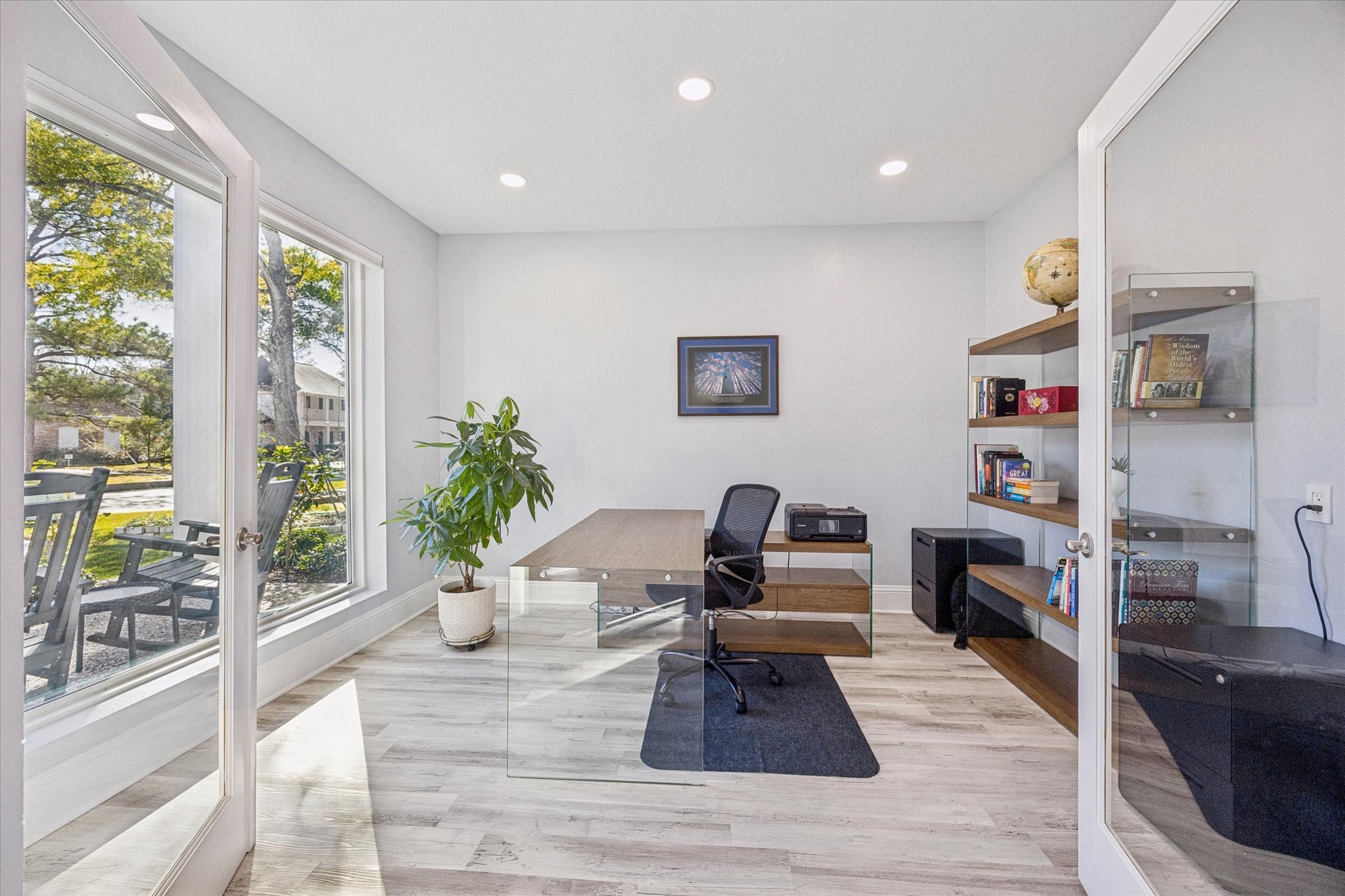 830 Silvergate Drive Houston, TX 77079 - Photo 7 of 38 a living room with furniture and a wooden floor