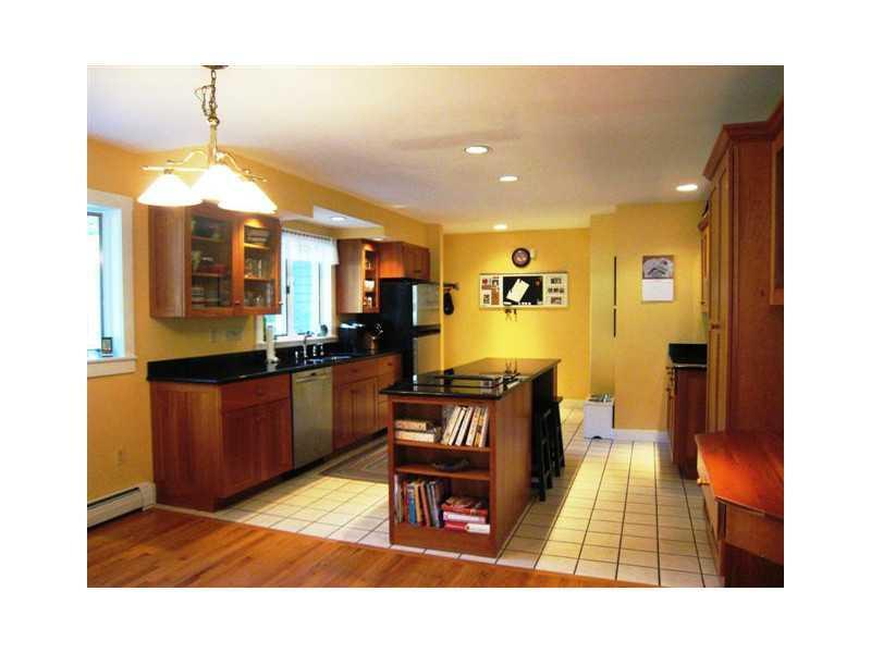 175 Flying Point Road Freeport, ME 04032 - Photo 4 of 35 Kitchen.