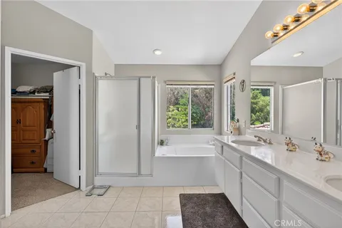 $999,999 | 12312 Edgecliff Avenue, Sylmar, CA 91342