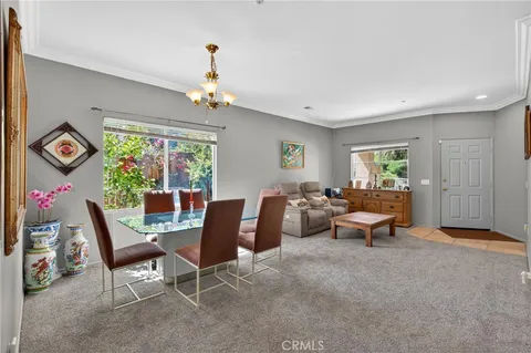 $999,999 | 12312 Edgecliff Avenue, Sylmar, CA 91342