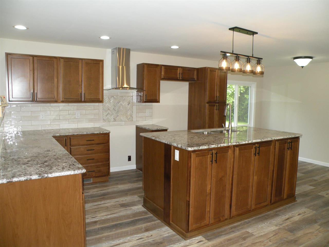 2840 West County Line Road Lennon, MI 48449 - Photo 6 of 20 Stylish Kitchen
