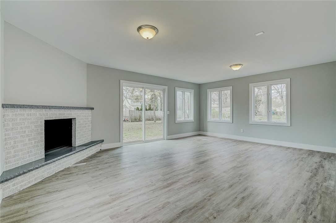 257 Park Ln Drive Webster, NY 14580 - Photo 18 of 46