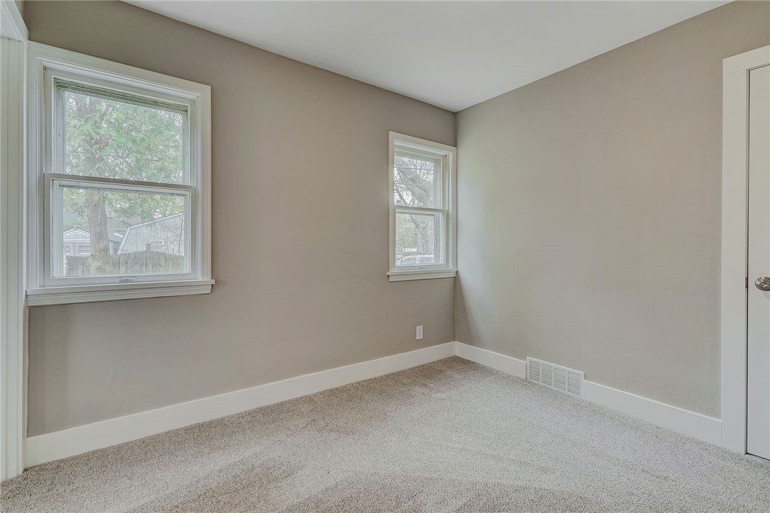 257 Park Ln Drive Webster, NY 14580 - Photo 35 of 46