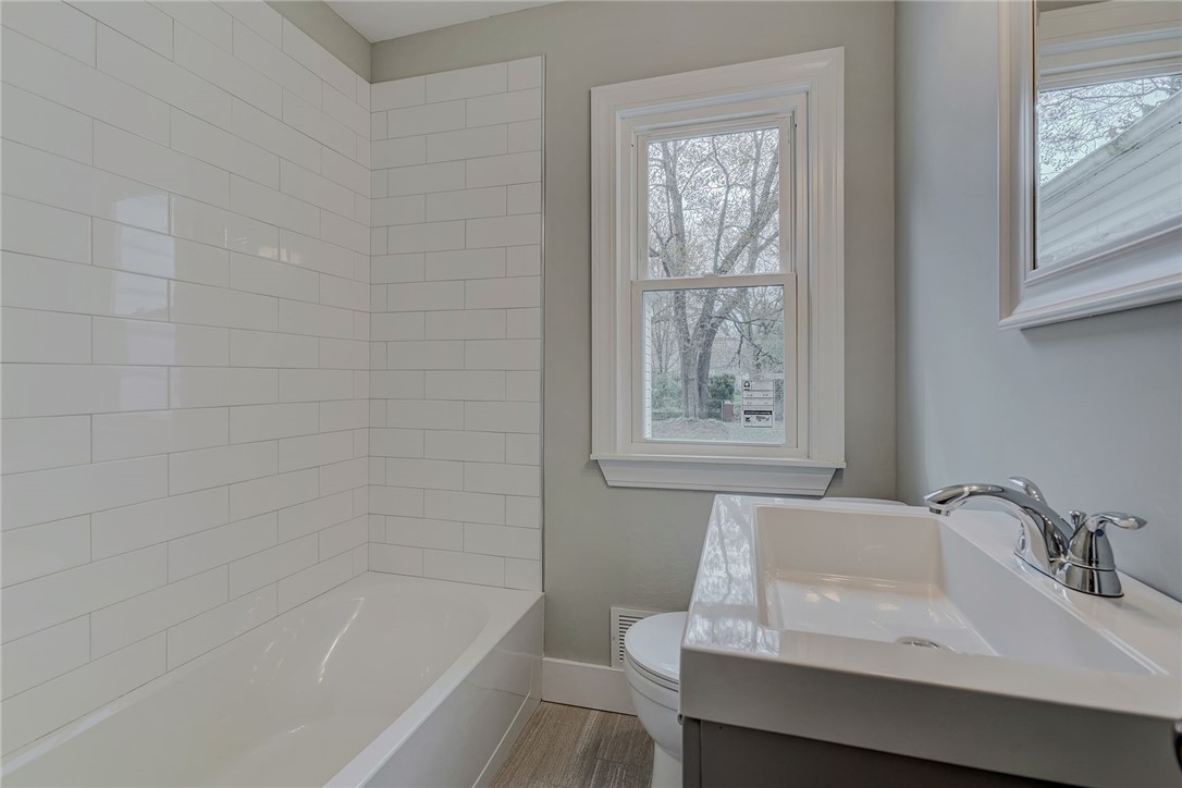 257 Park Ln Drive Webster, NY 14580 - Photo 40 of 46