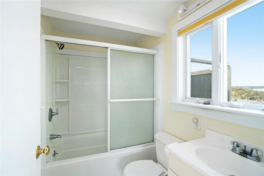 89 Potter Road Charlestown, RI 02813 - Photo 9 of 16