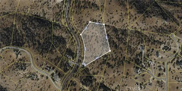 a view of an outdoor space with a lake view