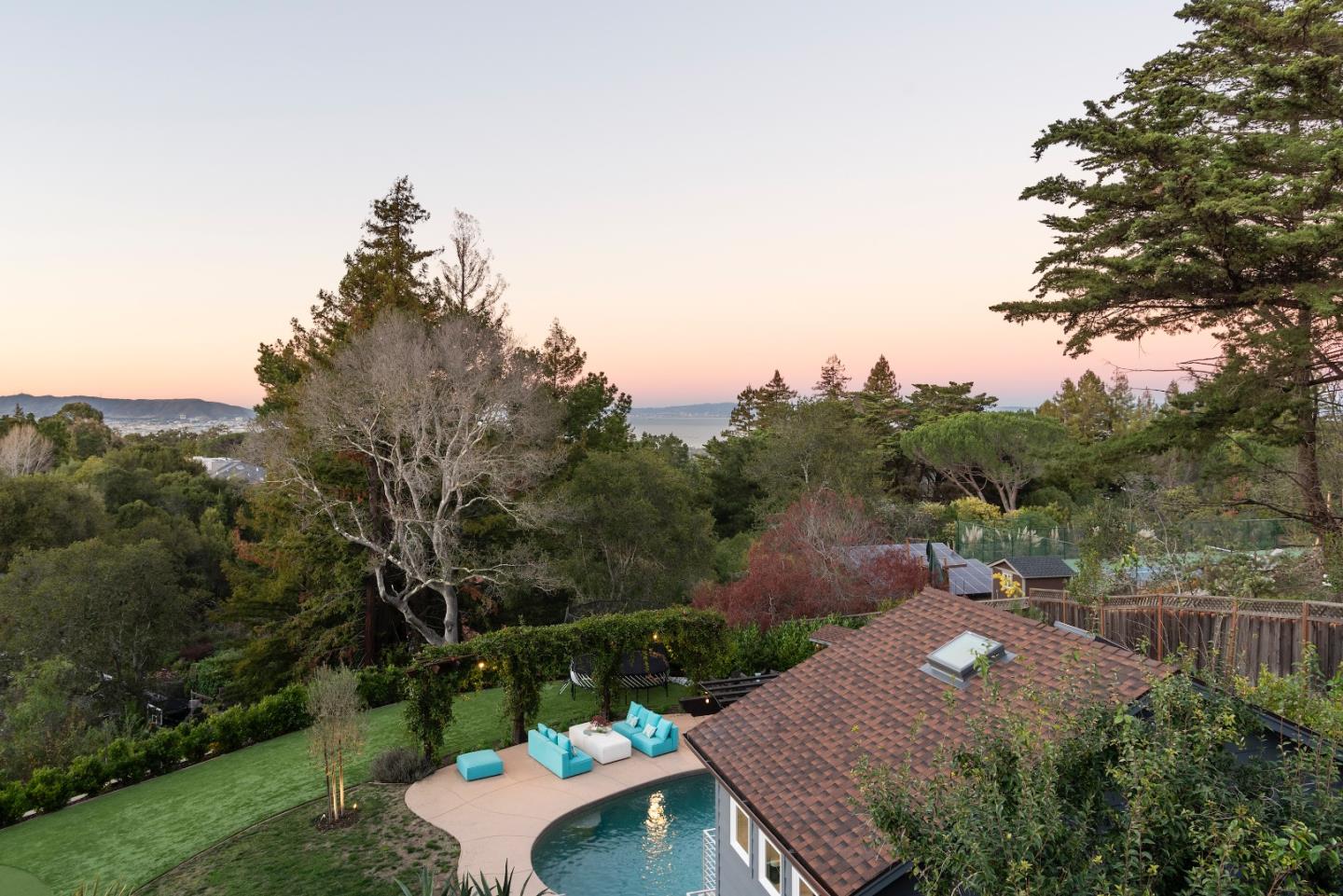 480 Pullman Road Hillsborough, CA 94010 - Photo 4 of 44