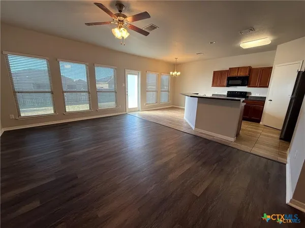 $1,575 | 1214 Jamestown Drive, Temple, TX 76504