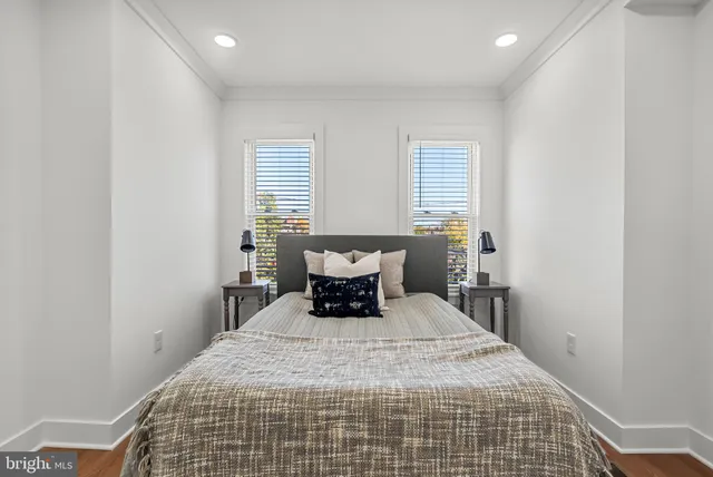 $298,999 | 1315 North Montford Avenue, Baltimore, MD 21213