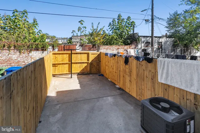 $298,999 | 1315 North Montford Avenue, Baltimore, MD 21213