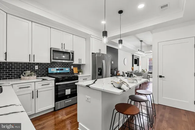 $298,999 | 1315 North Montford Avenue, Baltimore, MD 21213