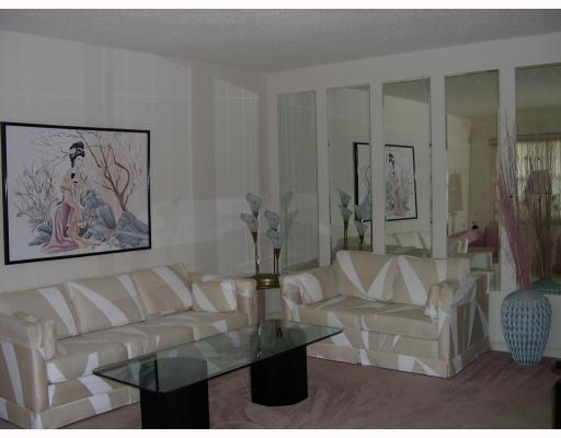 266 Dorset G Boca Raton, FL 33434 - Photo 3 of 16 Additional Photo