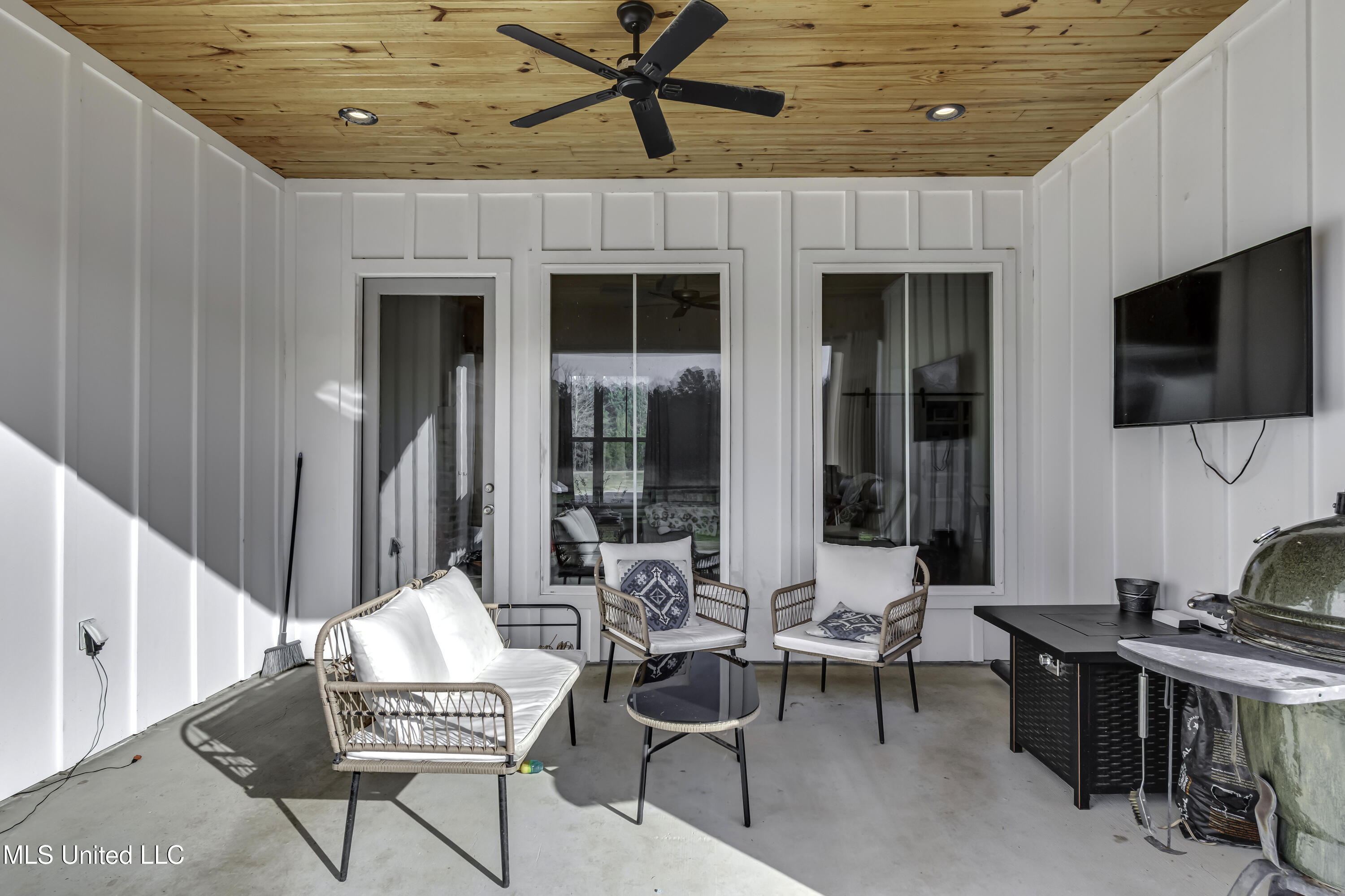 162 Harrell Road Pelahatchie, MS 39145 - Photo 34 of 60 162 Harrell Rd--36