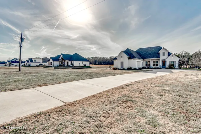 $499,000 | 162 Harrell Road, Pelahatchie, MS 39145