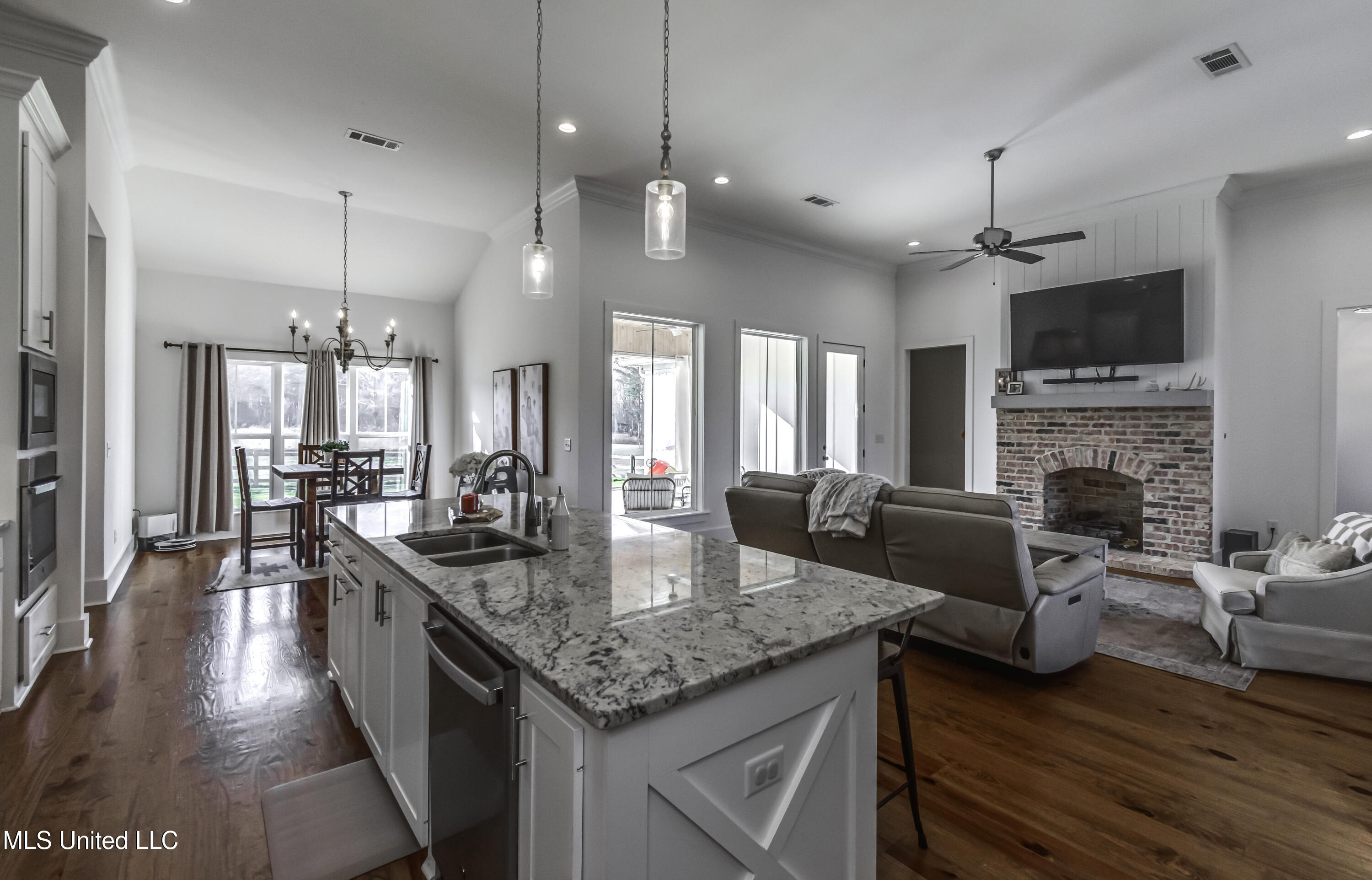 162 Harrell Road Pelahatchie, MS 39145 - Photo 7 of 60 162 Harrell Rd--52