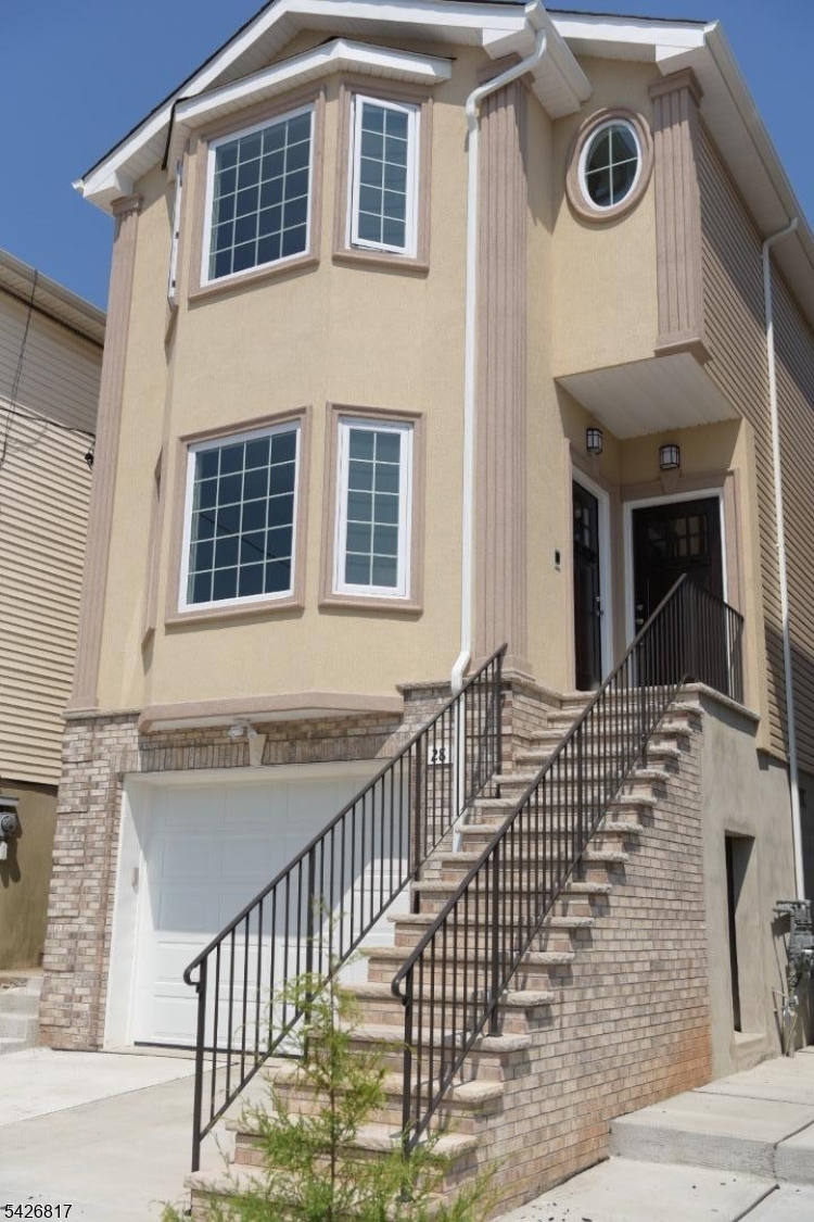 28 Davis Street Harrison, NJ 07029 - Photo 1 of 23